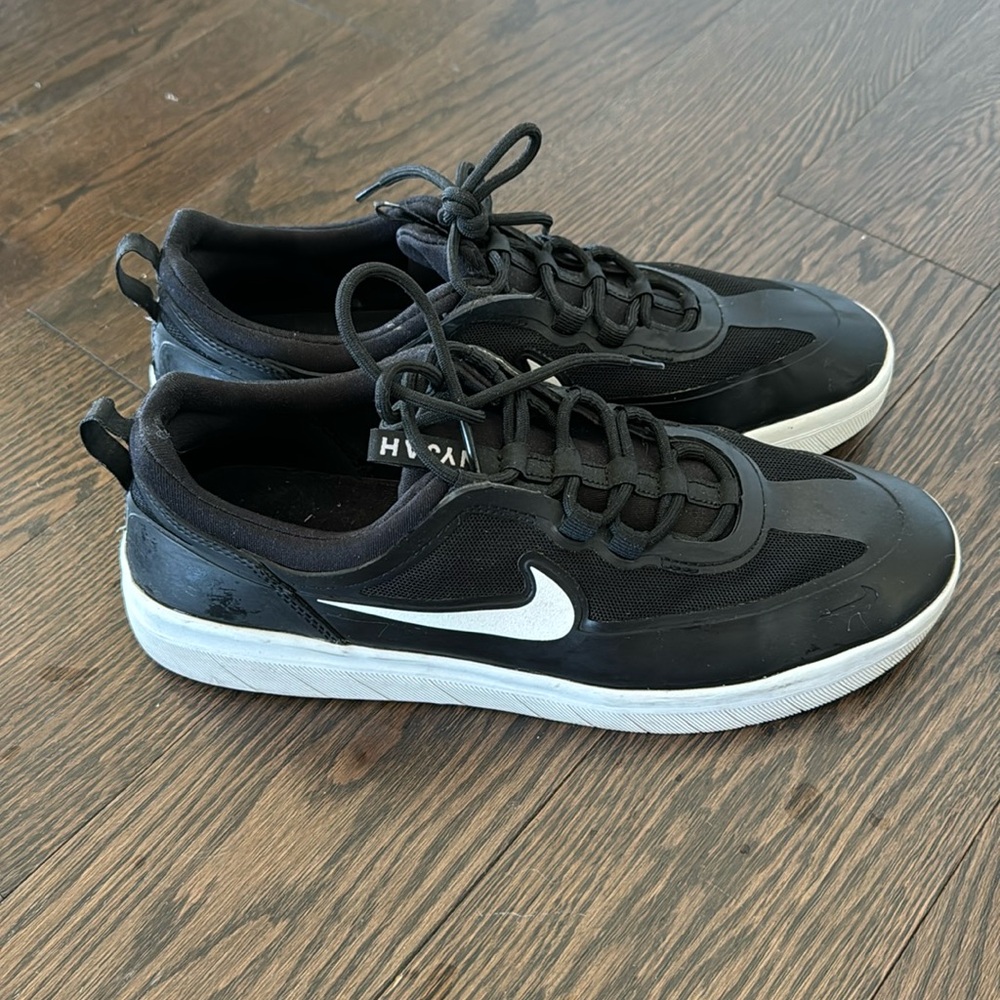 Nike SB Nyjah 2 (Size 9.5)